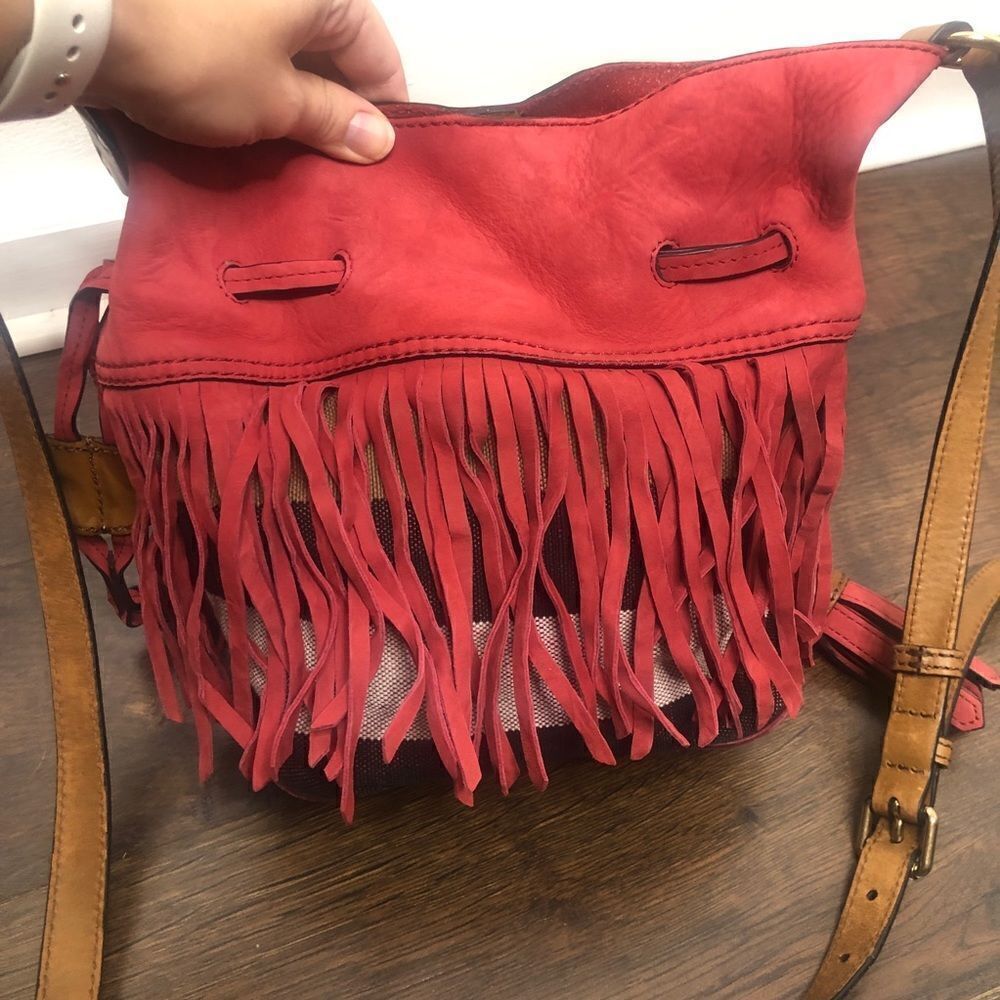 Burberry Belgrove Red Fringe Suede‎ Leather Nova Check Bucket Bag Crossbody - Picture 6 of 13